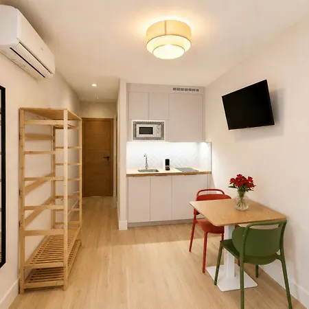 Vandrarhem 10tosea Premium *