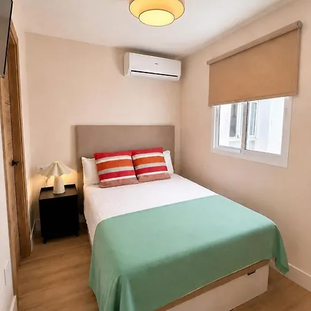 Vandrarhem 10tosea Premium Fuengirola