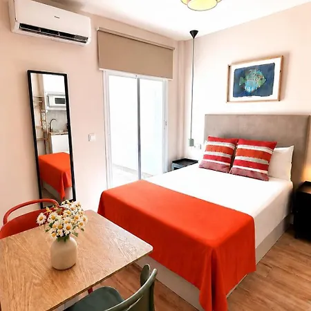 10tosea Premium Fuengirola